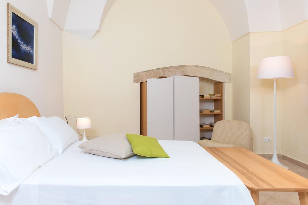 Suite Palace Castromediano Lecce Ngoại thất bức ảnh