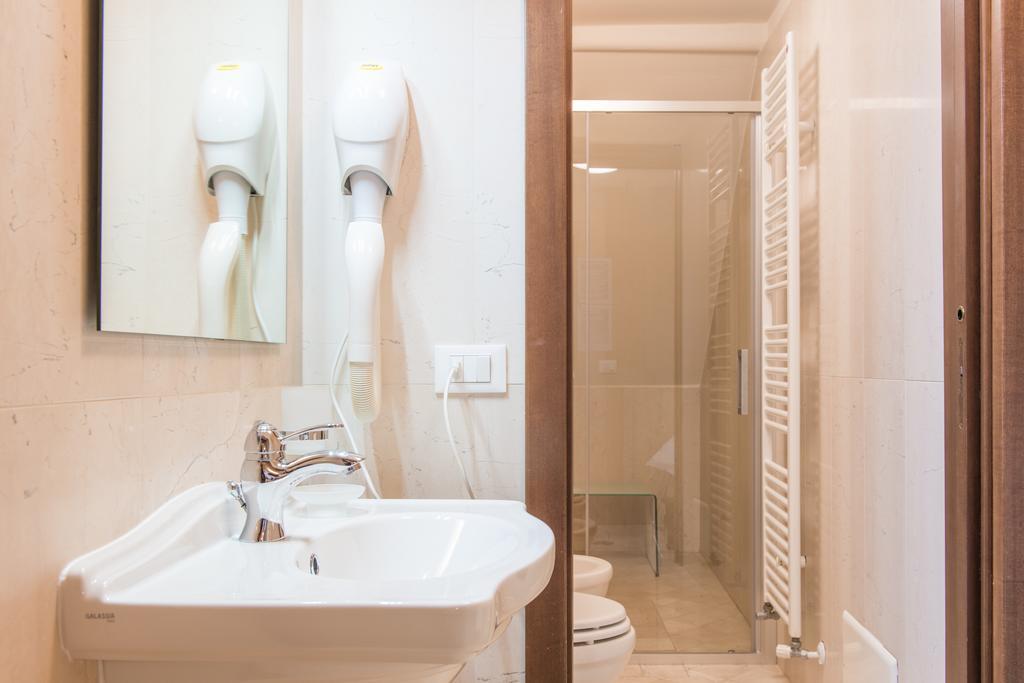 Suite Palace Castromediano Lecce Ngoại thất bức ảnh